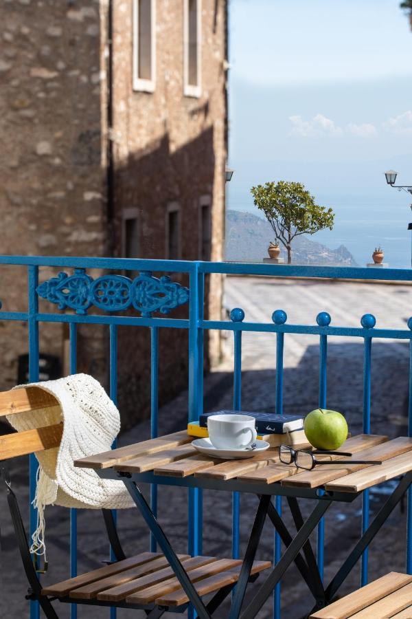 كاستلمولا Casa Blandano B&B المظهر الخارجي الصورة